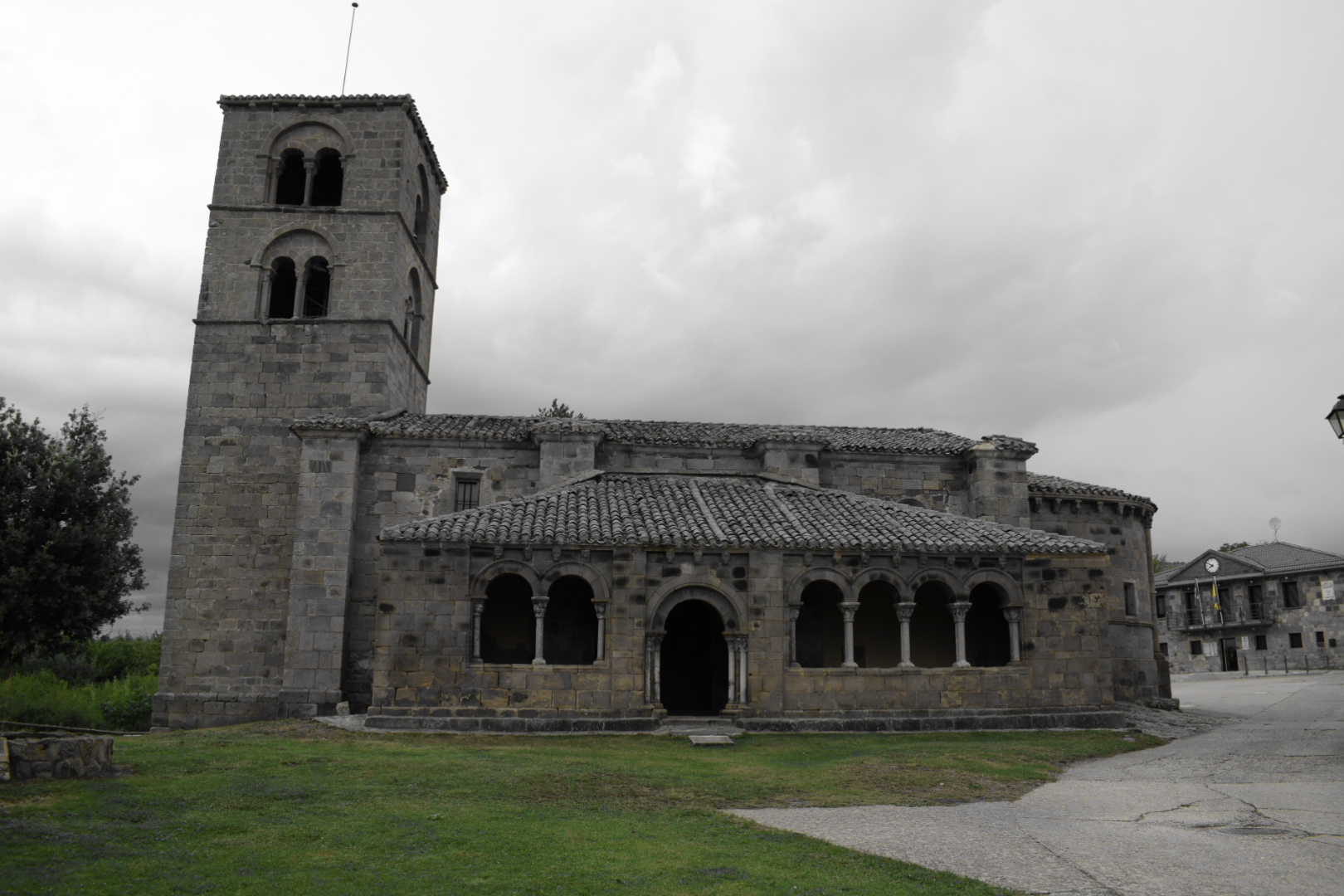 Iglesia de Jaramillo de la Fuente